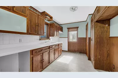 2131 Stanton Avenue, Whiting, IN 46394 - Photo 7