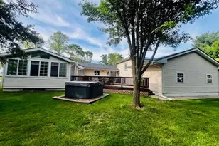 117 Washington Ave, Chesterton, IN 46304 - Photo 27