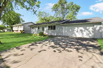 7714 Wallace Street, Merrillville, IN 46410 - Photo 3