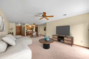 643 South St, Munster, IN 46321 - Photo 3