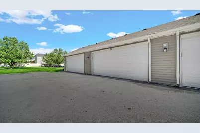 911 E 113th Lane, Crown Point, IN 46307 - Photo 23