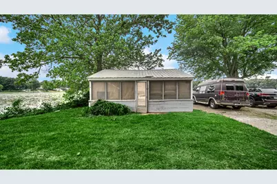 1556 W Severs Road, La Porte, IN 46350 - Photo 31