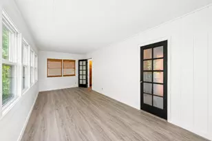 208 Ardmore Ave, La Porte, IN 46350 - Photo 9