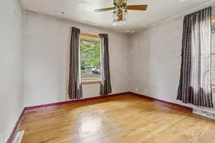 131 N Harvey St, Griffith, IN 46319 - Photo 7