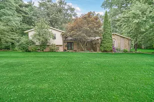 495 Meadowwood Dr, Valparaiso, IN 46385 - Photo 33