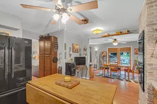 495 Meadowwood Dr, Valparaiso, IN 46385 - Photo 9