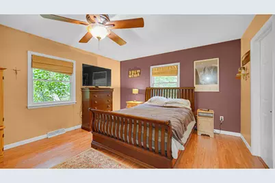 495 Meadowwood Drive, Valparaiso, IN 46385 - Photo 17