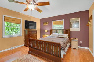 495 Meadowwood Dr, Valparaiso, IN 46385 - Photo 17