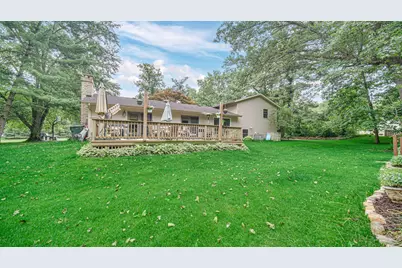 495 Meadowwood Drive, Valparaiso, IN 46385 - Photo 27