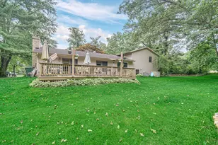 495 Meadowwood Dr, Valparaiso, IN 46385 - Photo 27