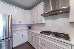 2080 E 109th Pl, Crown Point, IN 46307 - Photo 5