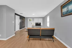 1011 Marquette Rd, Lake Station, IN 46405 - Photo 5