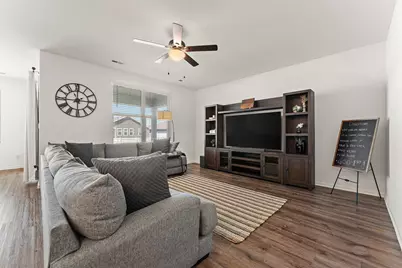 7656 W 105th Place, Crown Point, IN 46307 - Photo 5