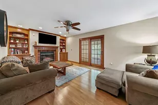 1200 Seminole Dr, Crown Point, IN 46307 - Photo 11