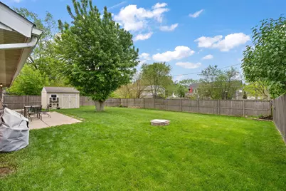 3317 W 78th Avenue, Merrillville, IN 46410 - Photo 15