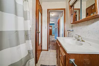 805 Division Street, La Porte, IN 46350 - Photo 13