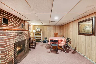 805 Division Street, La Porte, IN 46350 - Photo 15