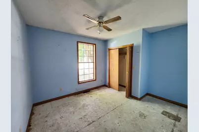 3882 E 200 S, La Porte, IN 46350 - Photo 5
