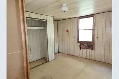 3882 E 200 S, La Porte, IN 46350 - Photo 9