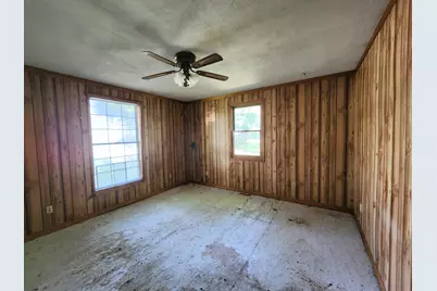 3882 E 200 S, La Porte, IN 46350 - Photo 7