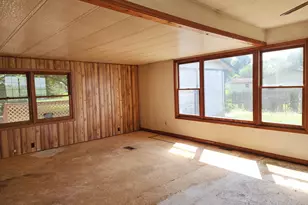 3882 E 200 S, La Porte, IN 46350 - Photo 3