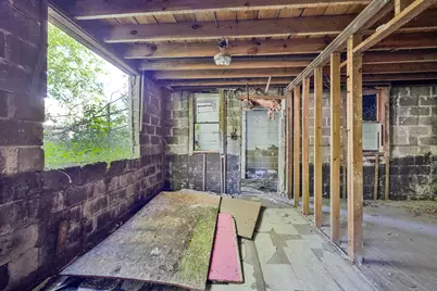 1241 W 17th Avenue, Gary, IN 46407 - Photo 17