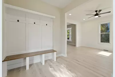 302 N West, Crown Point, IN 46307 - Photo 5