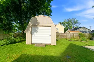 302 N W, Crown Point, IN 46307 - Photo 5
