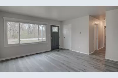 940 Mount Street, Gary, IN 46406 - Photo 3
