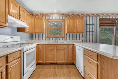 9024 Oak Street, Wheatfield, IN 46392 - Photo 9