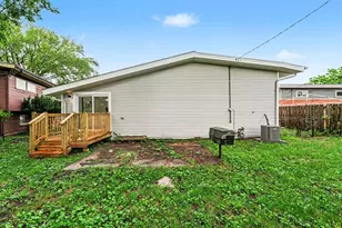 6949 Ash Pl, Gary, IN 46403 - Photo 21