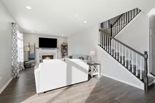 10332 Adler Cove, Saint John, IN 46373 - Photo 5