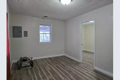 3822 Melville Avenue, East Chicago, IN 46312 - Photo 9
