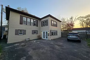10 Lawndale St, Hammond, IN 46324 - Photo 1