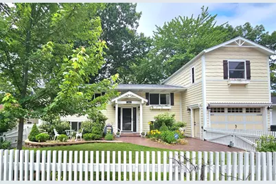 506 Washington Park Boulevard, Michigan City, IN 46360 - Photo 3