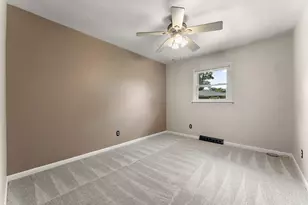 2568 Brandt St, Portage, IN 46368 - Photo 15