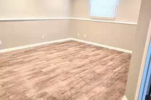 3203 Parker Dr, Valparaiso, IN 46383 - Photo 25