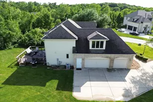 8751 Bridgewater Ct, Crown Point, IN 46307 - Photo 3