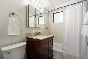 8140 Gordon Dr, Highland, IN 46322 - Photo 15