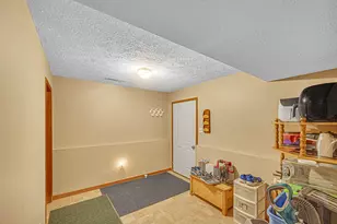 5843 Gardenia Ave, Portage, IN 46368 - Photo 23