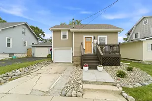 213 N East St, Crown Point, IN 46307 - Photo 21