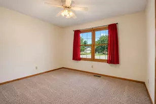 127 Juniper St NW, Demotte, IN 46310 - Photo 15