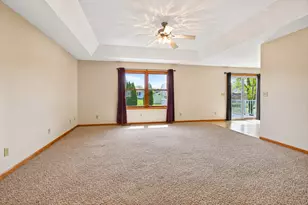 127 Juniper St NW, Demotte, IN 46310 - Photo 5