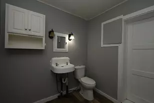 319 W 13th St, Winamac, IN 46996 - Photo 15