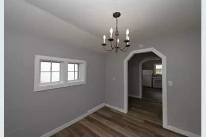 319 W 13th Street, Winamac, IN 46996 - Photo 5