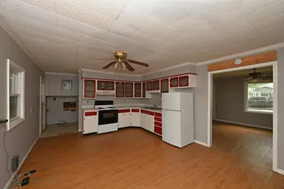 436 W Jefferson Street, Winamac, IN 46996 - Photo 11