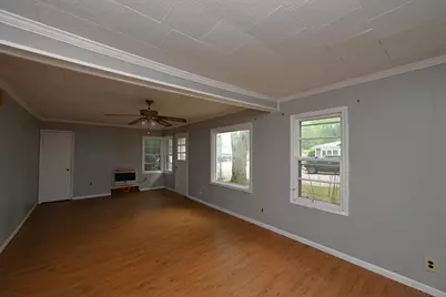 436 W Jefferson Street, Winamac, IN 46996 - Photo 5