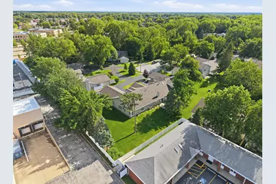 2267 Whispering Oaks Court, Highland, IN 46322 - Photo 3