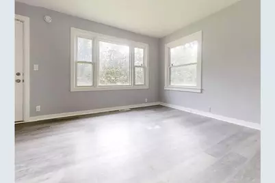 5030 W 25th Avenue, Gary, IN 46406 - Photo 3