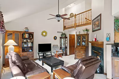 359 Tremont Lane, Valparaiso, IN 46385 - Photo 11